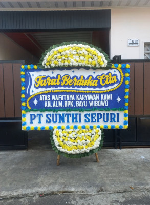 Papan Bunga Duka di Apela Satu